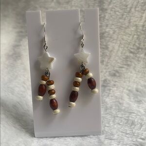 Shooting Star Beaded Earrings with Earthy Design